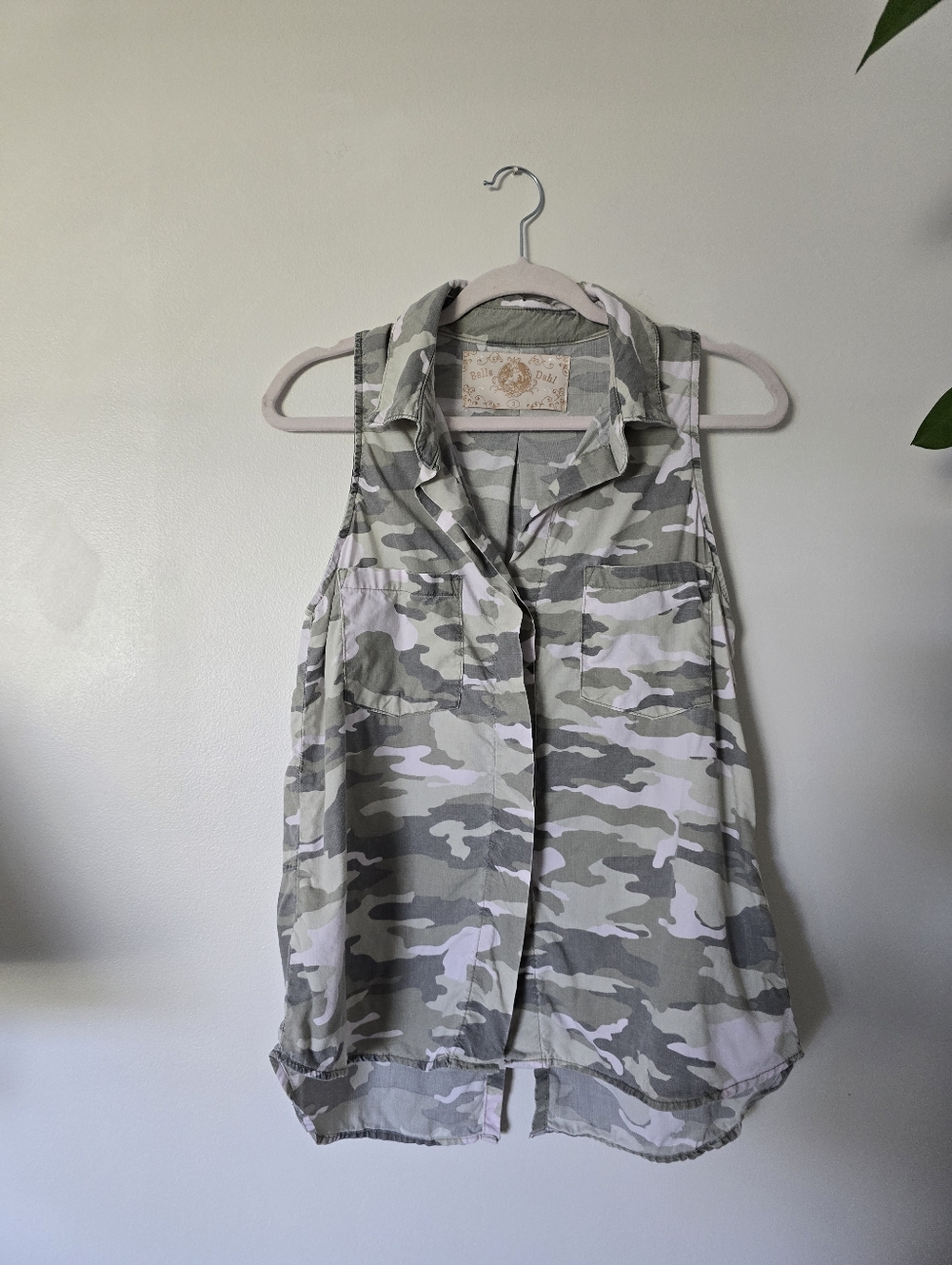 Bella Dahl Size Small Camo Sleeveless Top